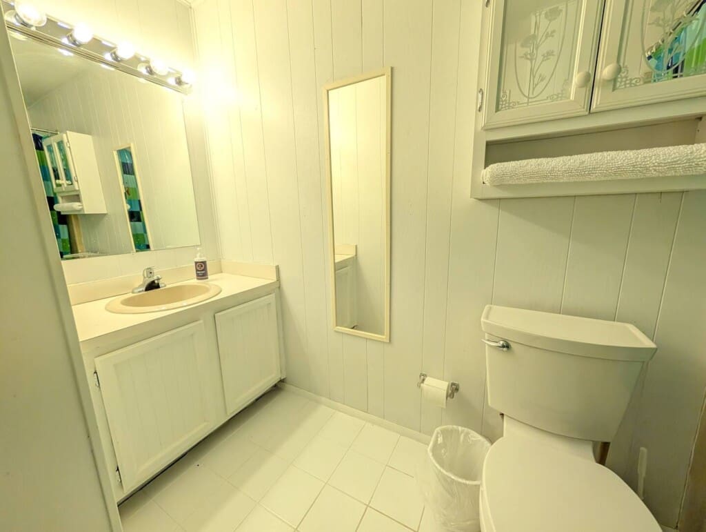 0f5adc91 b646 47f0 81e0 79327aa00e11