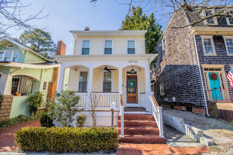 Renovated Downtown Annapolis w/ 3-Car Parking